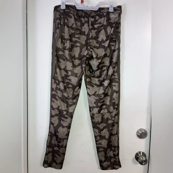 Like New Adidas Camouflage Joggers Slim Fit Soccer Pants - Picture 5 of 5